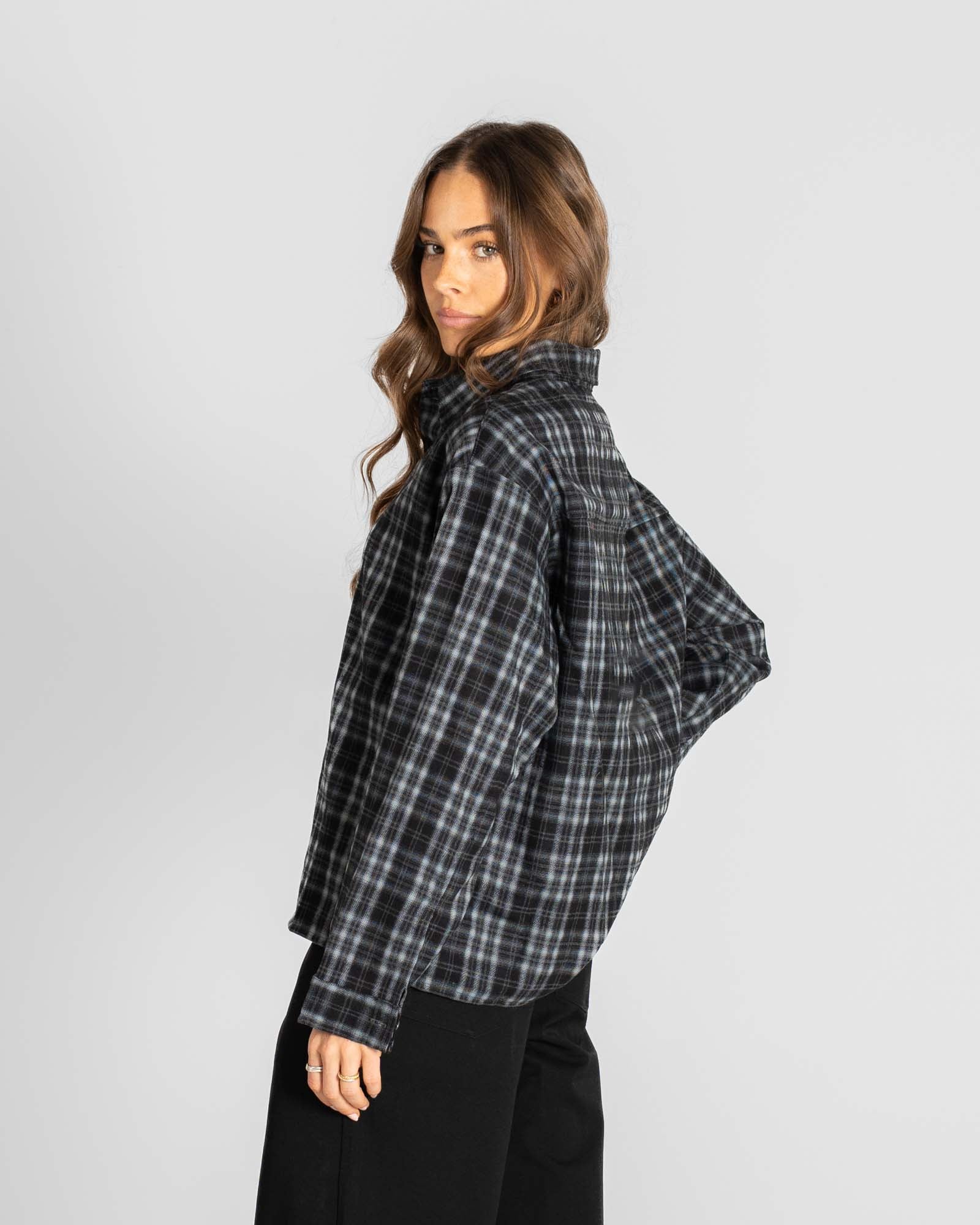 Checkered flannel shirt gray